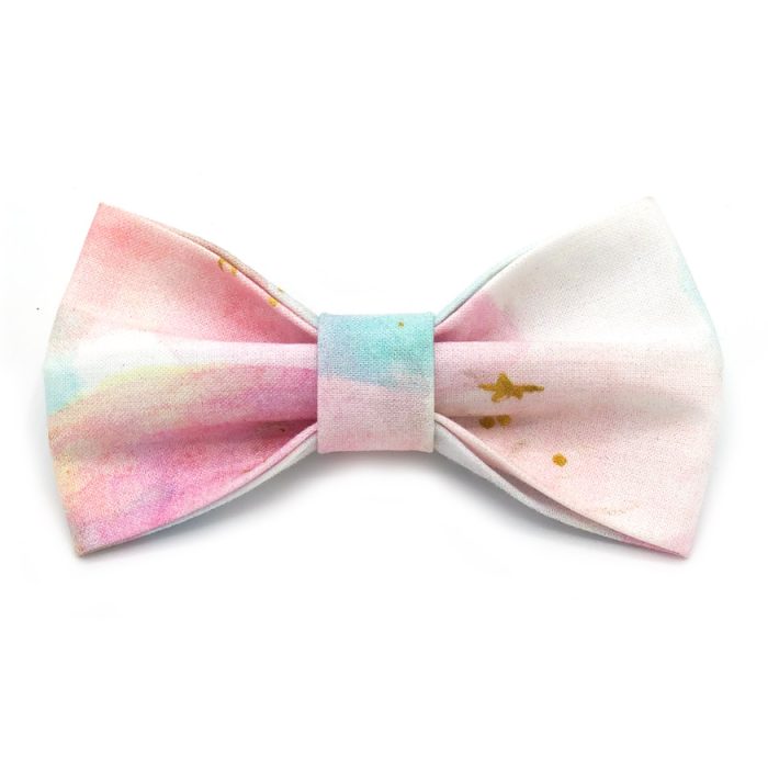 Watercolor bow